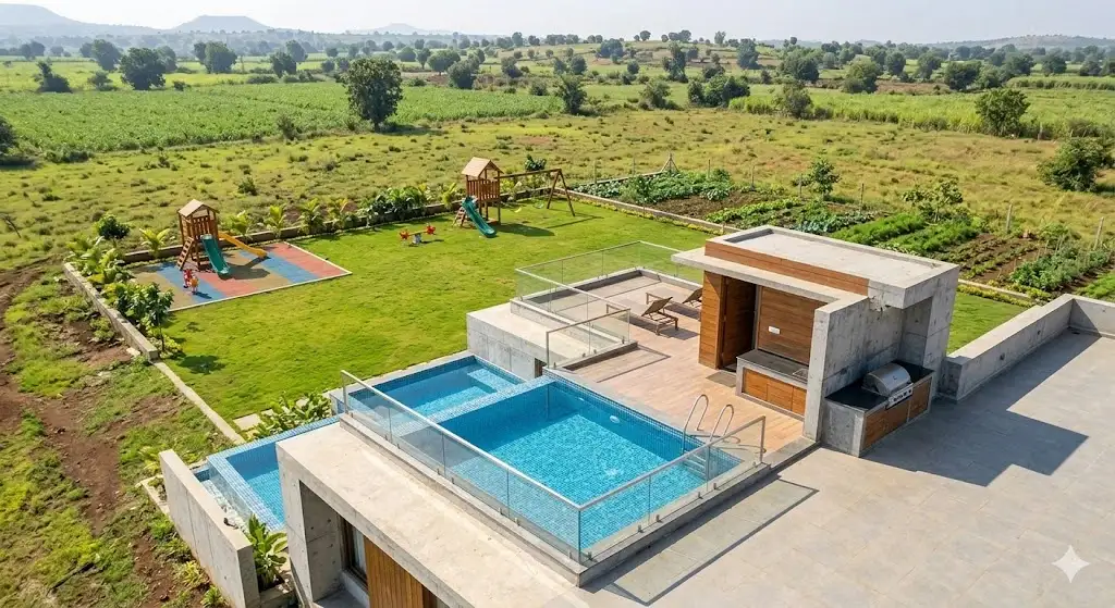 Private Rooftop Swimming Pool and Terrace Deck
